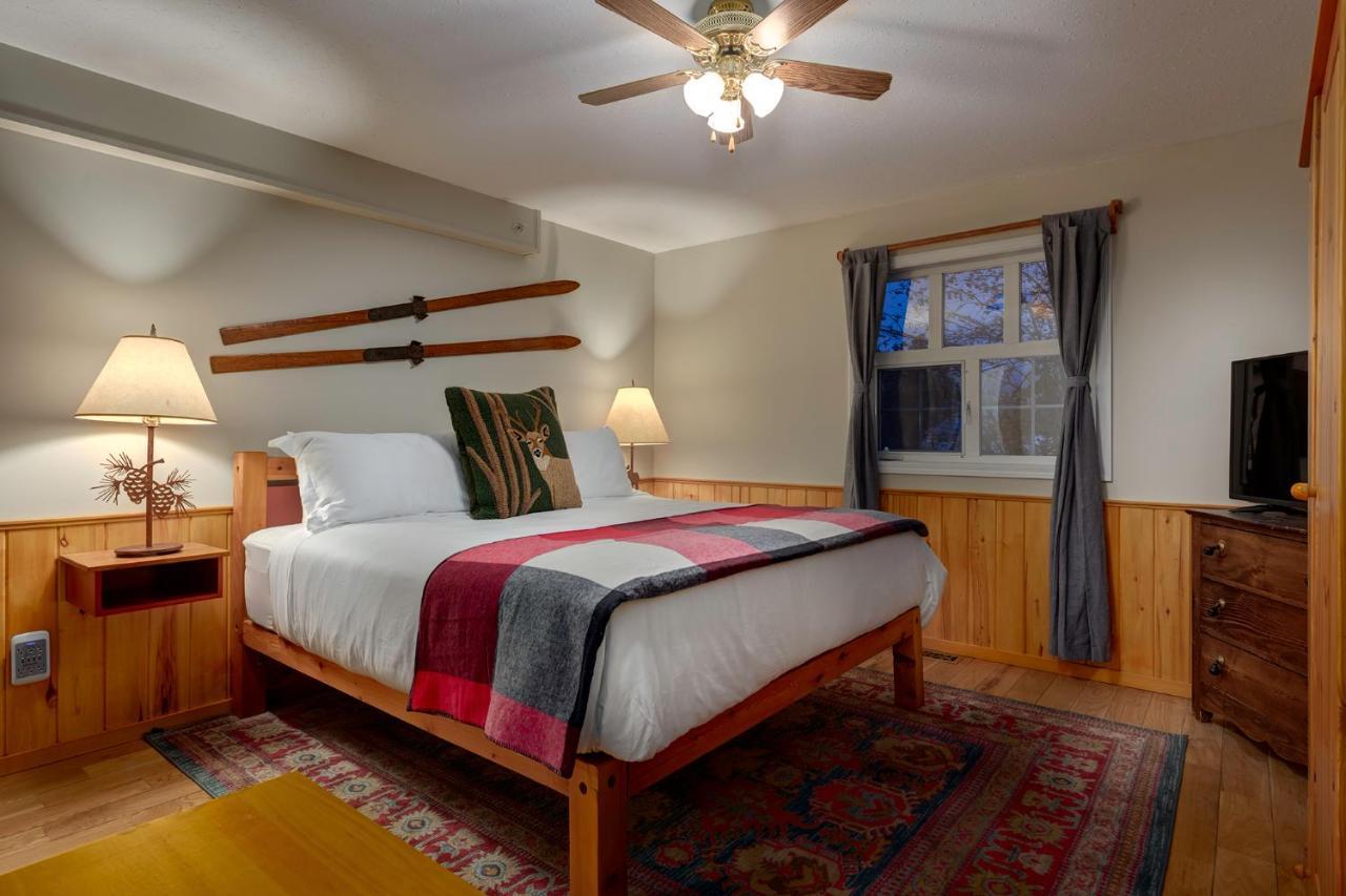 Courthouse Inn Revelstoke Zewnętrze zdjęcie