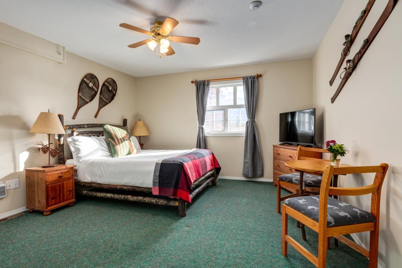 Courthouse Inn Revelstoke Zewnętrze zdjęcie